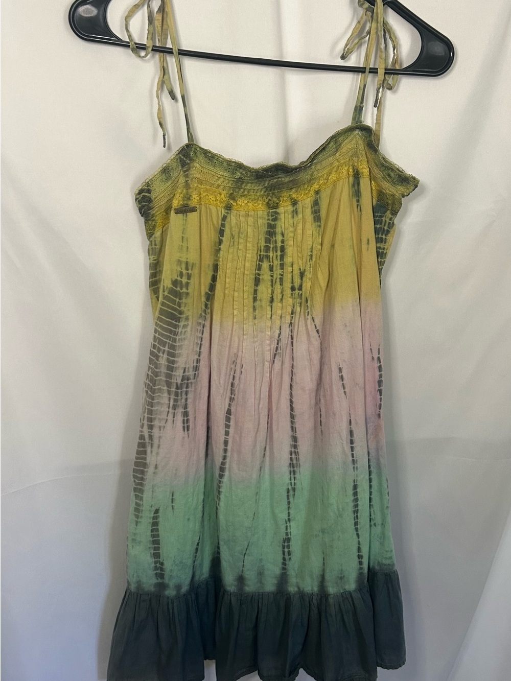 Vintage Y2K Billabong Tie-Dye Mini Dress